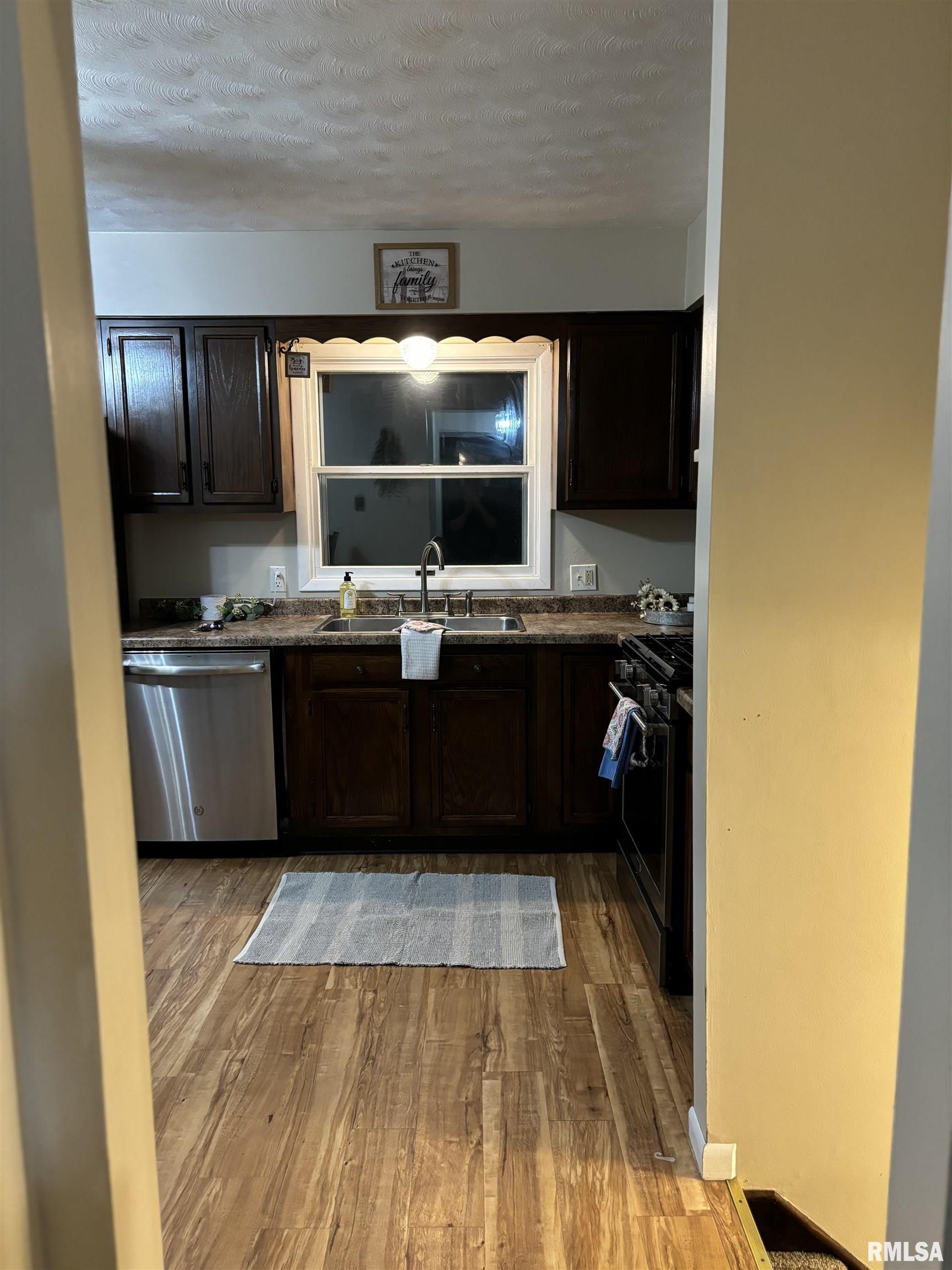 810 West Progress Street Metamora, IL 61548 - Photo 12 of 35 Gallery Image 12