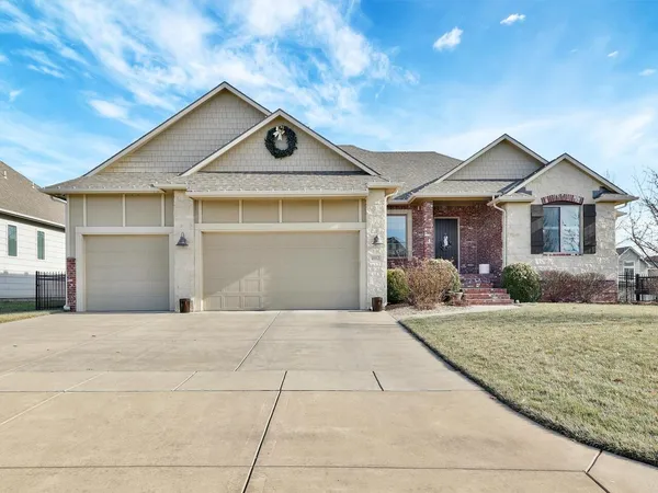$520,000 | 2312 Loch Lomond Lane, Wichita, KS 67228