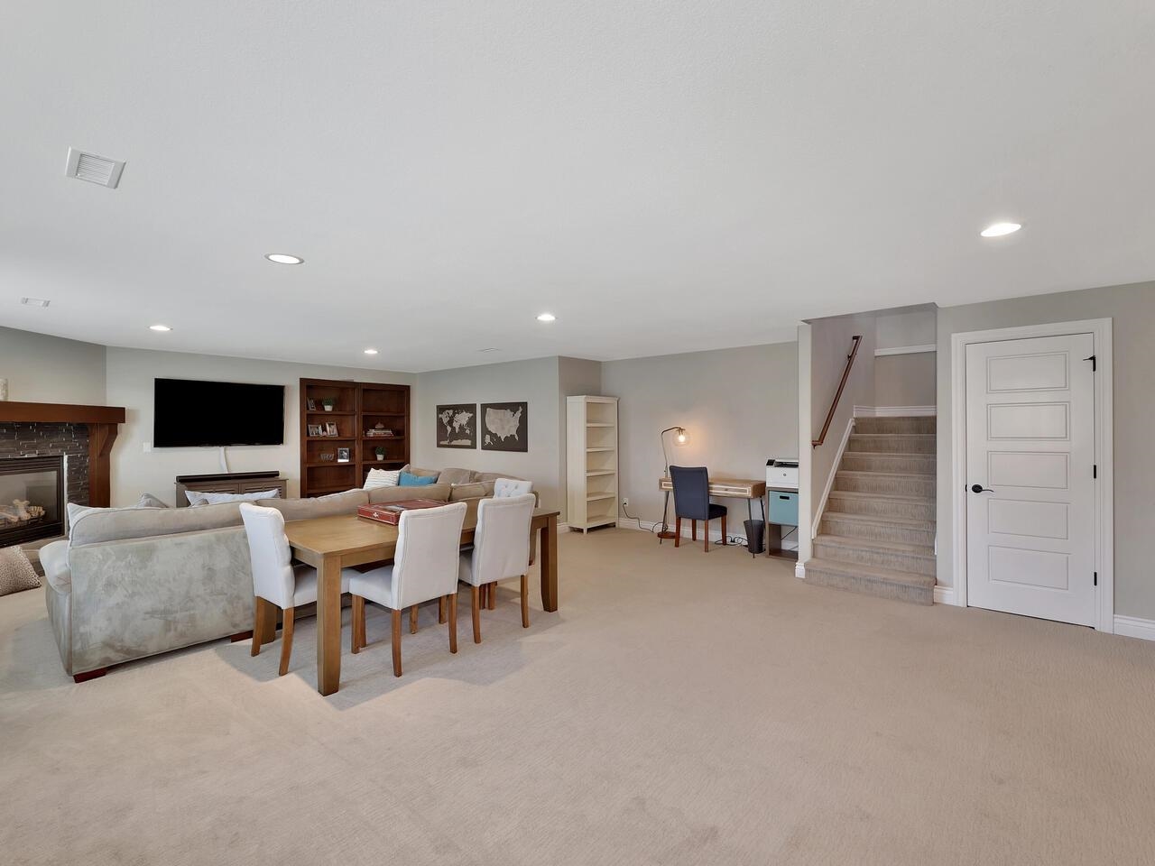 2312 Loch Lomond Lane Wichita, KS 67228 - Photo 21 of 36