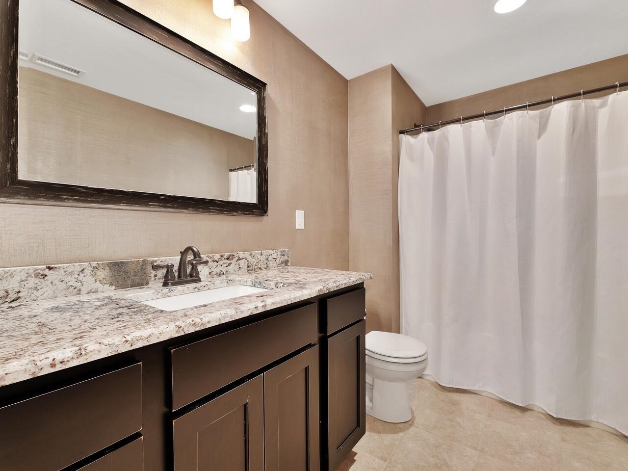 2312 Loch Lomond Lane Wichita, KS 67228 - Photo 28 of 36