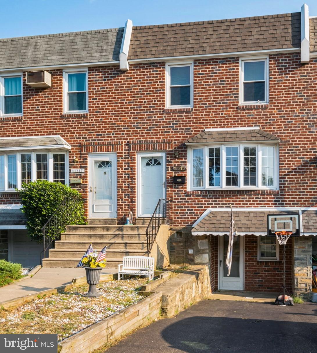 11715 Millbrook Road Philadelphia, PA 19154 - Photo 1 of 20 Gallery Image 1
