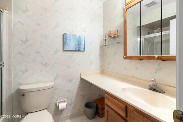 $340,000 | 1869 Buttonwood Avenue, Toms River, NJ 08755