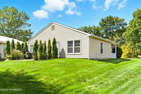 $340,000 | 1869 Buttonwood Avenue, Toms River, NJ 08755