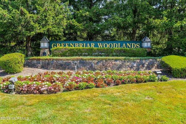 $340,000 | 1869 Buttonwood Avenue, Toms River, NJ 08755