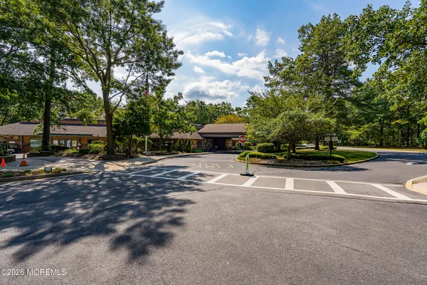 $340,000 | 1869 Buttonwood Avenue, Toms River, NJ 08755