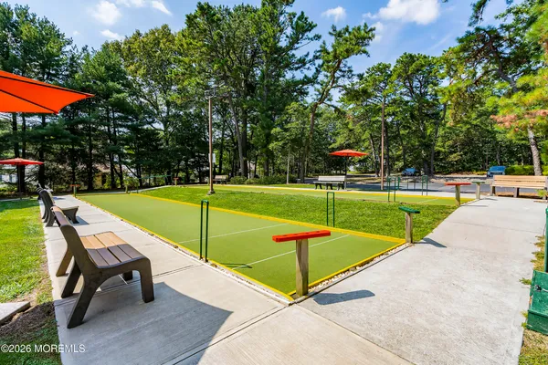 $340,000 | 1869 Buttonwood Avenue, Toms River, NJ 08755