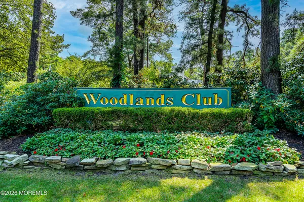 $340,000 | 1869 Buttonwood Avenue, Toms River, NJ 08755