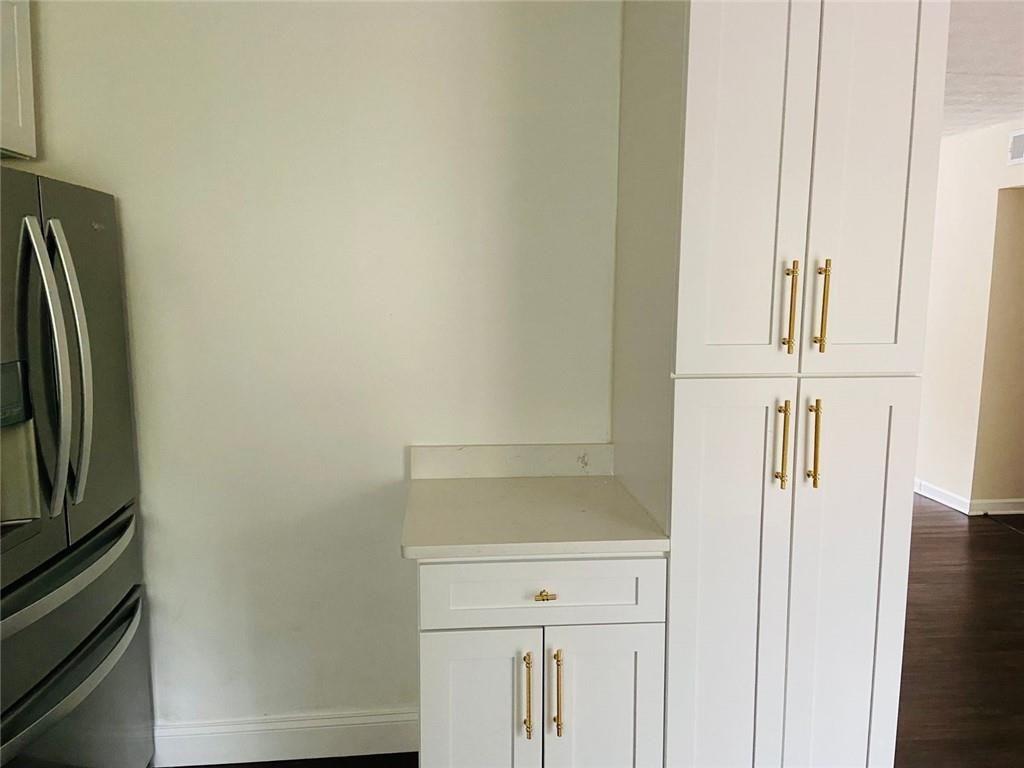 3293 Abbeywood Drive Decatur, GA 30034 - Photo 15 of 56 a bathroom with a shower