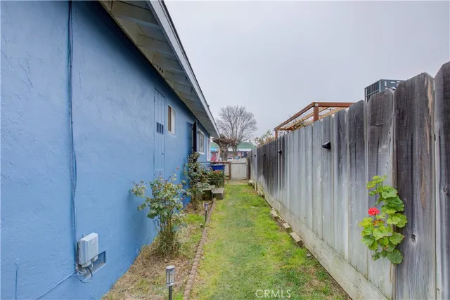 $335,000 | 1251 West 9th Street, Merced, CA 95341