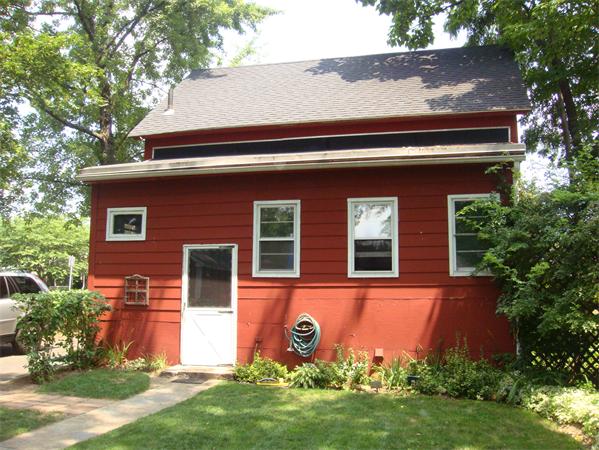 266 Nottingham Street Springfield, MA 01104 - Photo 2 of 13 a front view of house with yard