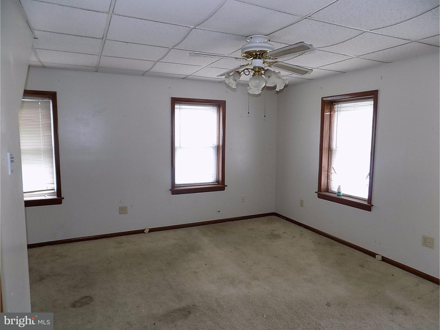 1095 Ironside Road Camden, NJ 08104 - Photo 10 of 17 Gallery Image 10
