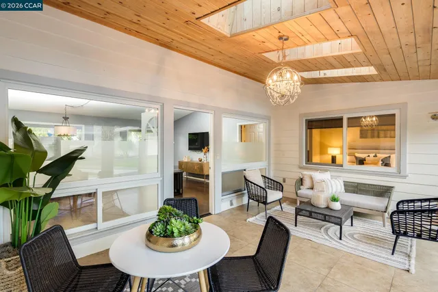 $2,650,000 | 2002 Diablo Road, Danville, CA 94506