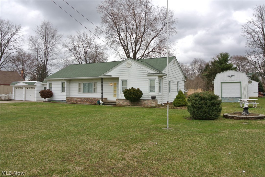 6005 Lear Nagle Road North Ridgeville, OH 44039 - Photo 2 of 21