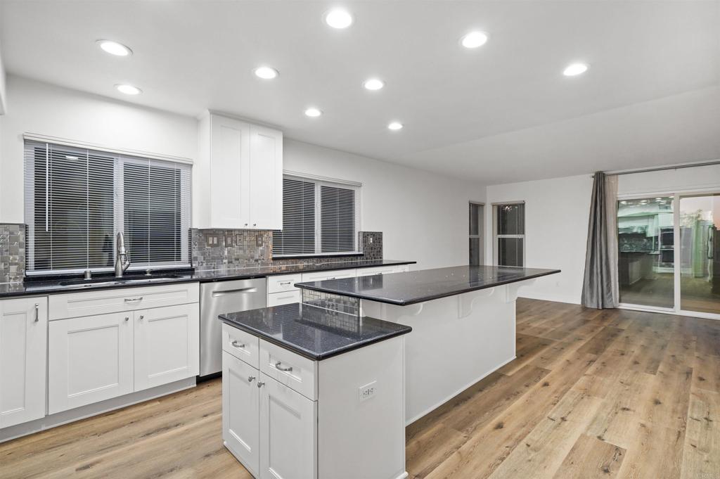 1065 South Hanlon Way Anaheim Hills, CA 92808 - Photo 11 of 54