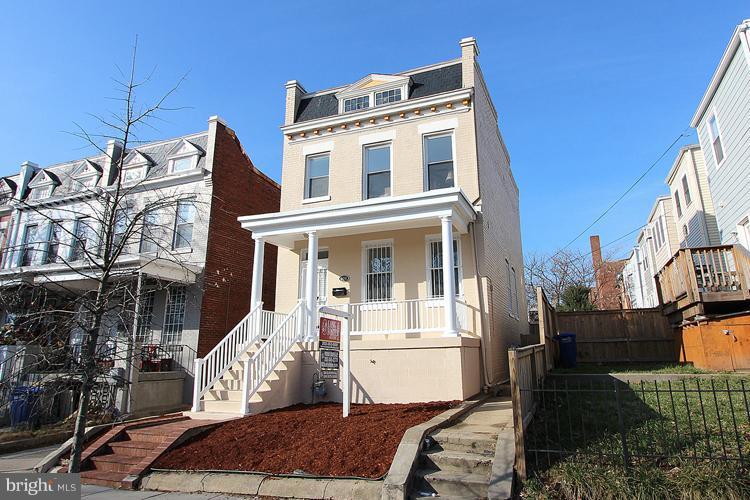 926 8th Street Northeast Washington, DC 20002 - Photo 13 of 30 Exterior (General)