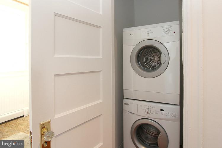 926 8th Street Northeast Washington, DC 20002 - Photo 9 of 30 Interior (General)