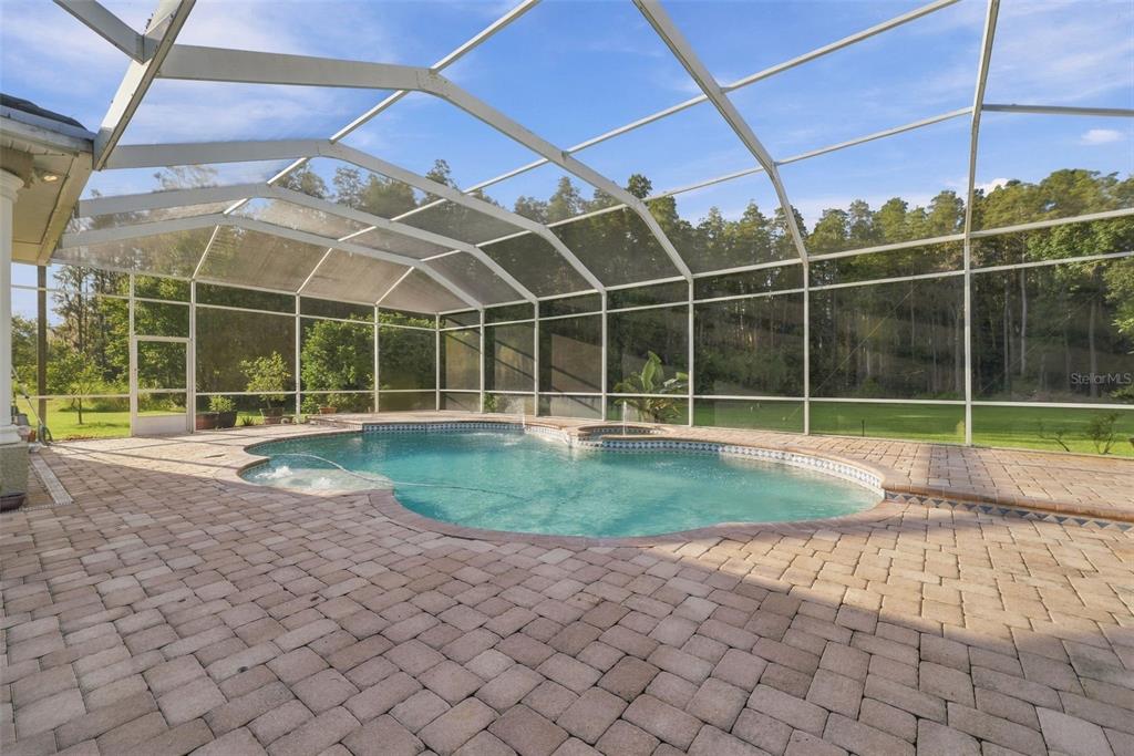 19153 Geraci Road Lutz, FL 33558 - Photo 16 of 57 Gallery Image 16
