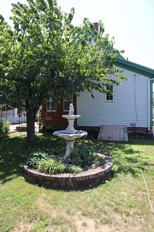 7 West R W Dane Street Beverly, MA 01915 - Photo 5 of 42 Gallery Image 5