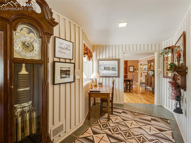 9005 Ute Road Cascade, CO 80809 - Photo 10 of 24