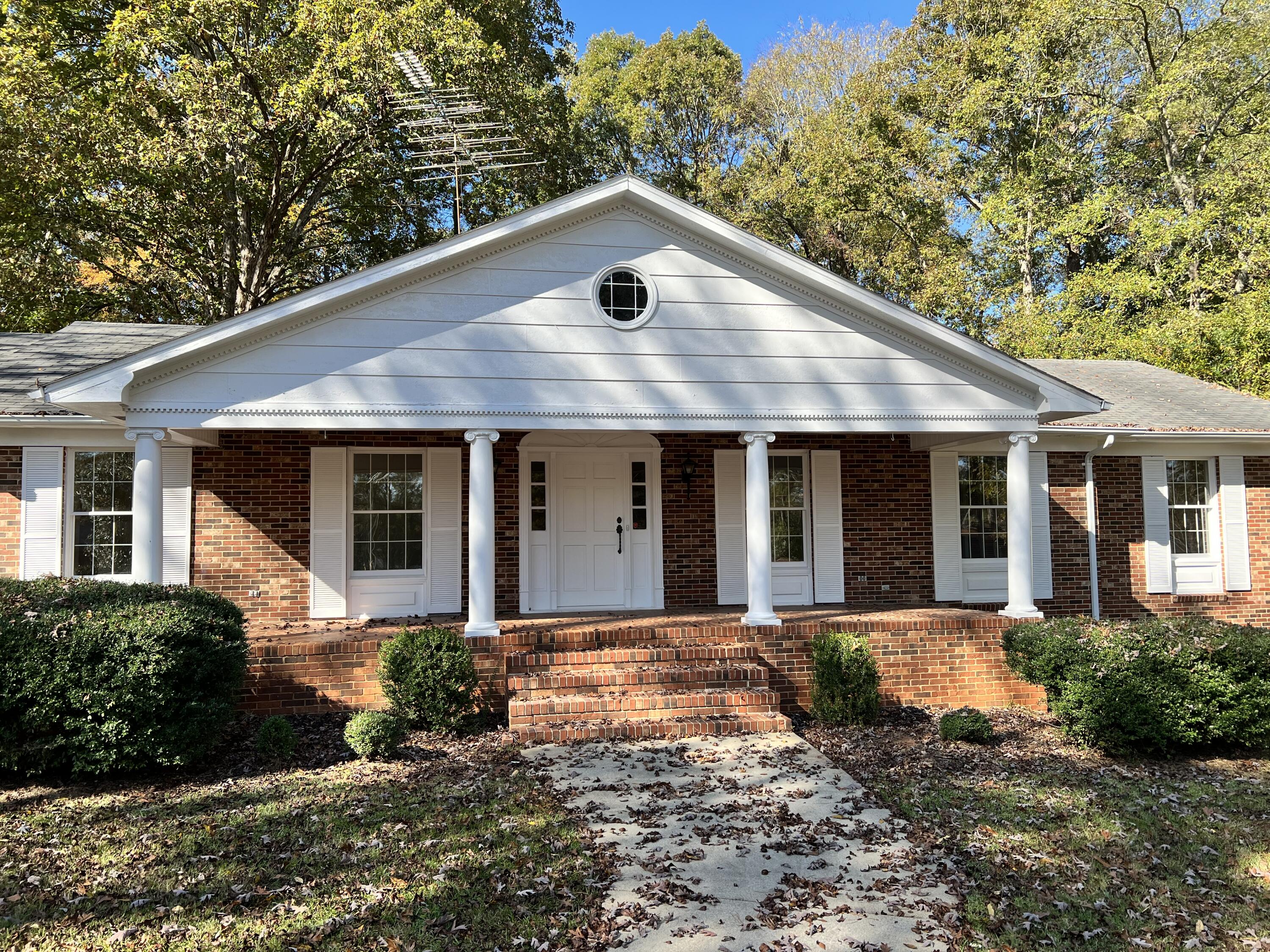 936 Central Road Thomson, GA 30824 - Photo 3 of 41 IMG_4953