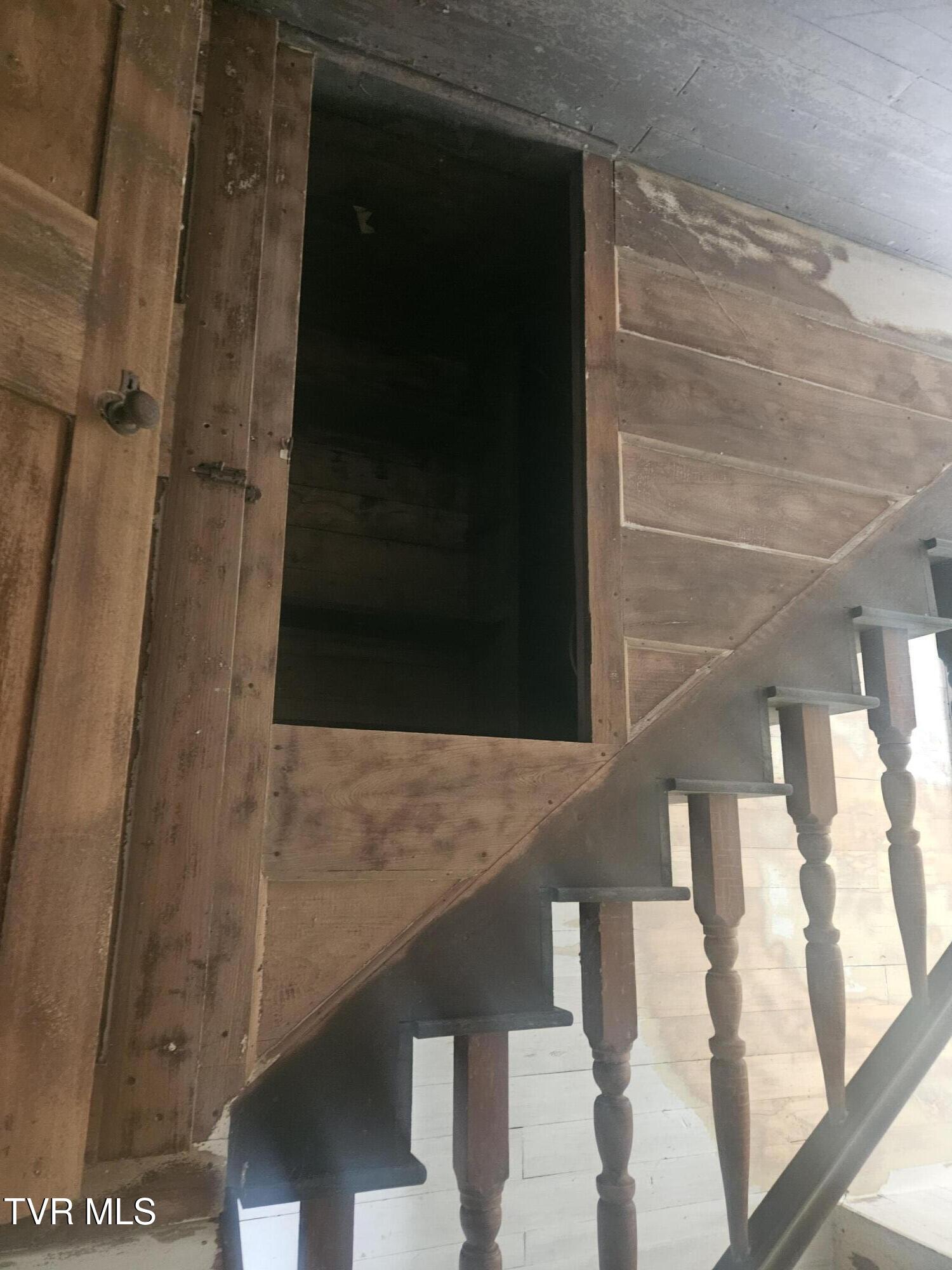 477 Red Oak Ridge Road Castlewood, VA 24224 - Photo 18 of 39 20250729_090440