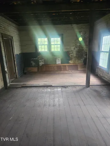 $44,000 | 477 Red Oak Ridge Road, Castlewood, VA 24224