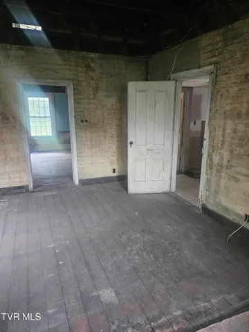 $44,000 | 477 Red Oak Ridge Road, Castlewood, VA 24224