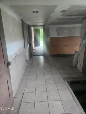 $44,000 | 477 Red Oak Ridge Road, Castlewood, VA 24224