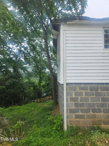 $44,000 | 477 Red Oak Ridge Road, Castlewood, VA 24224