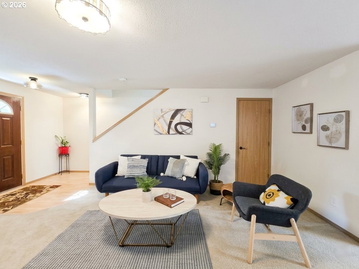 5115 Southeast 140th Place Portland, OR 97236 - Photo 4 of 23