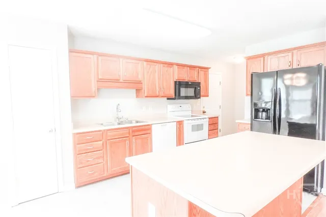 $2,300 | 89 Ashley Court, Richmond Hill, GA 31324