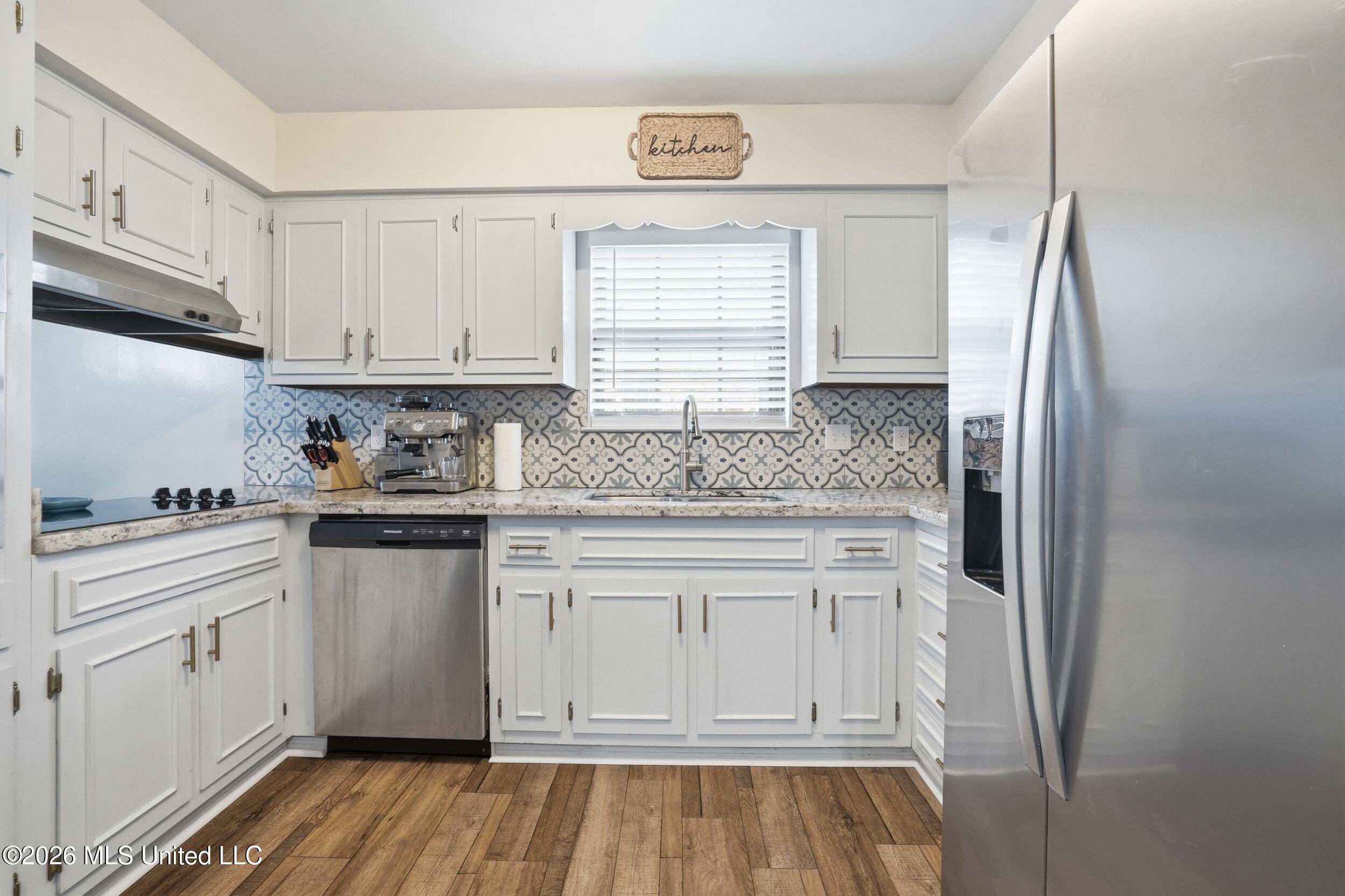 2070 Camp Wilkes Road Biloxi, MS 39532 - Photo 14 of 39 16_r6__9888