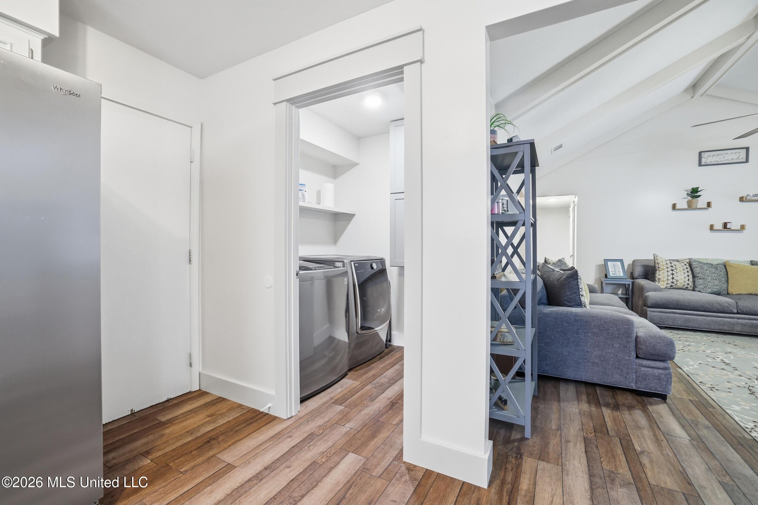 2070 Camp Wilkes Road Biloxi, MS 39532 - Photo 16 of 39 18_r6__9898