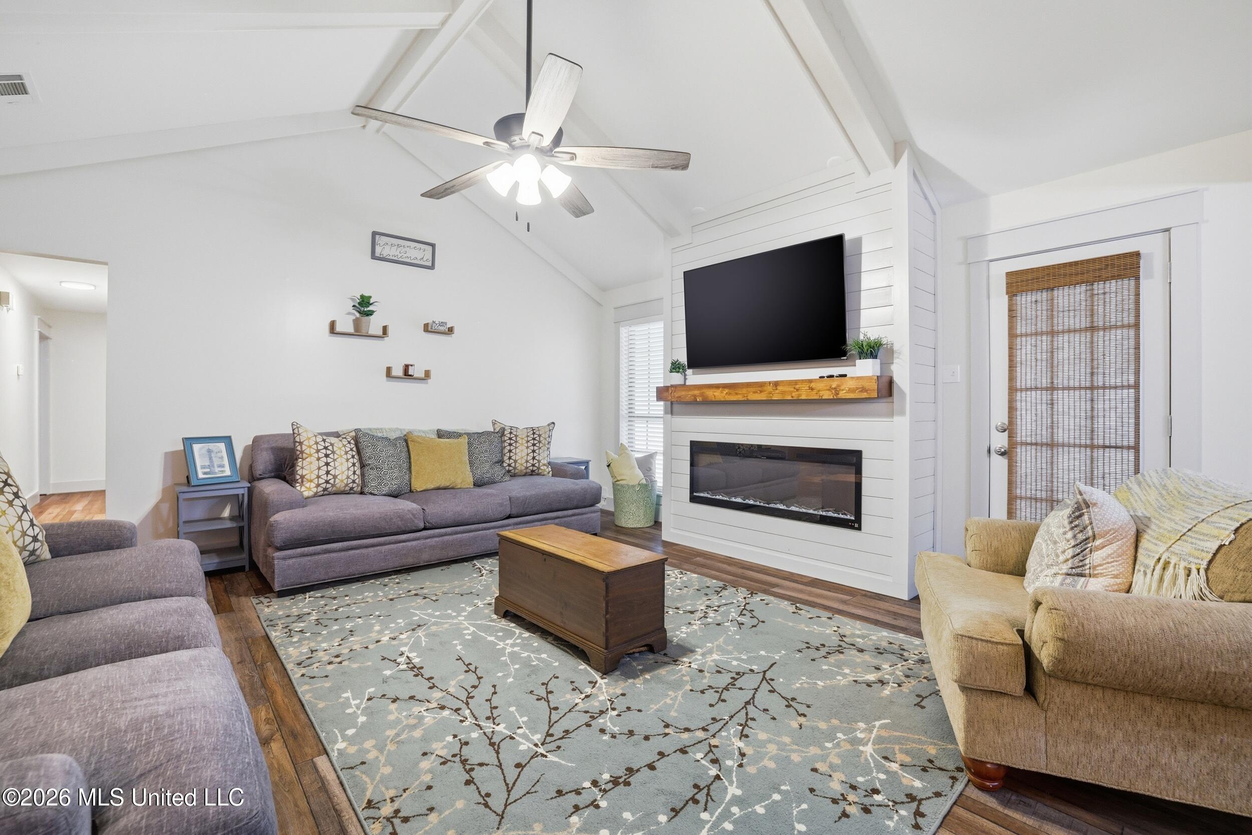 2070 Camp Wilkes Road Biloxi, MS 39532 - Photo 7 of 39 9_r6__9853