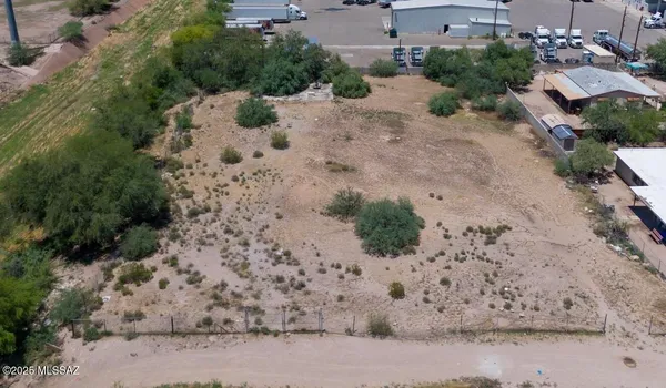 $69,900 | 1760 West Riverview Boulevard, Unit 2, Tucson, AZ 85745