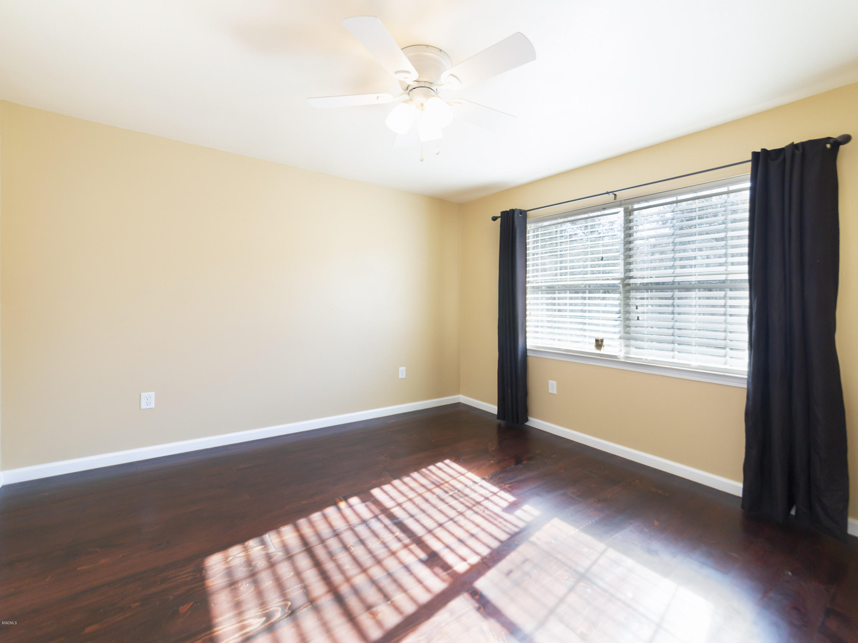 9020 Pointe Aux Chenes Road Ocean Springs, MS 39564 - Photo 12 of 22 10