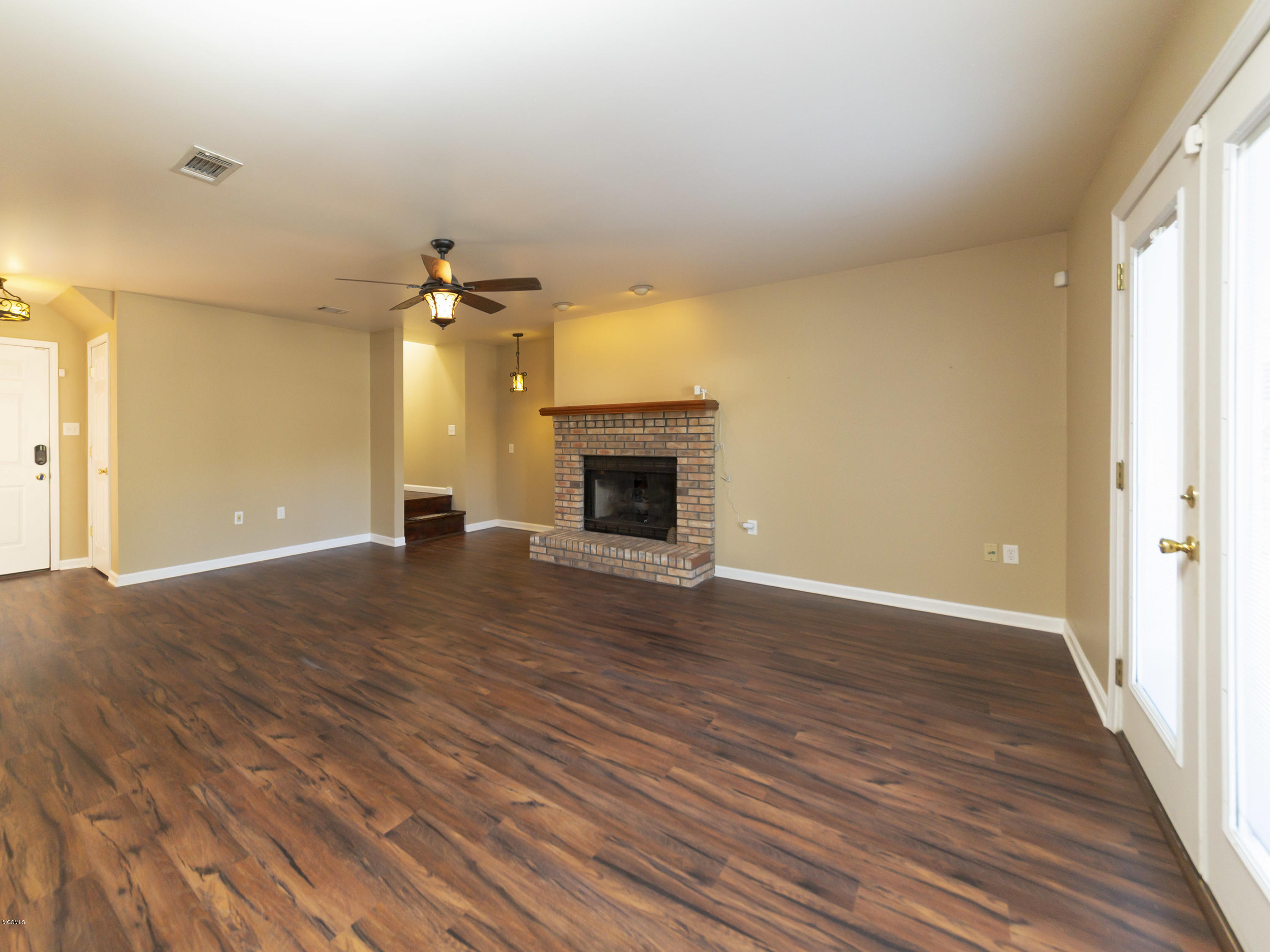 9020 Pointe Aux Chenes Road Ocean Springs, MS 39564 - Photo 4 of 22 3b