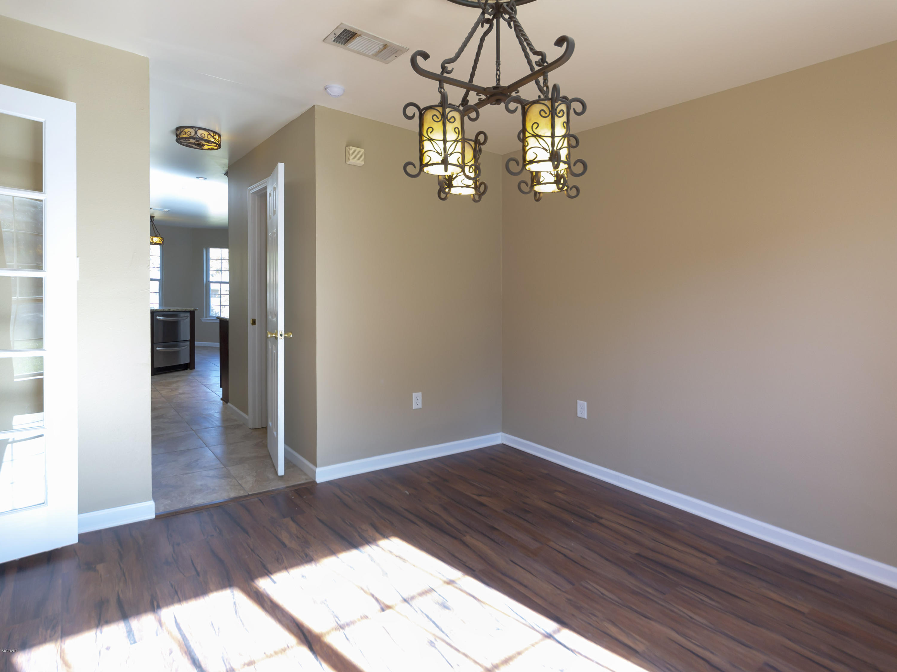 9020 Pointe Aux Chenes Road Ocean Springs, MS 39564 - Photo 6 of 22 4