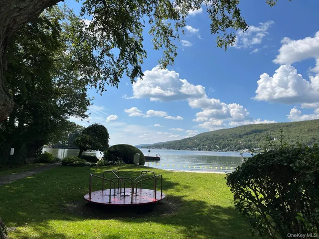 $1,150,000 | 2 Myrtle Avenue, Greenwood Lake, NY 10925