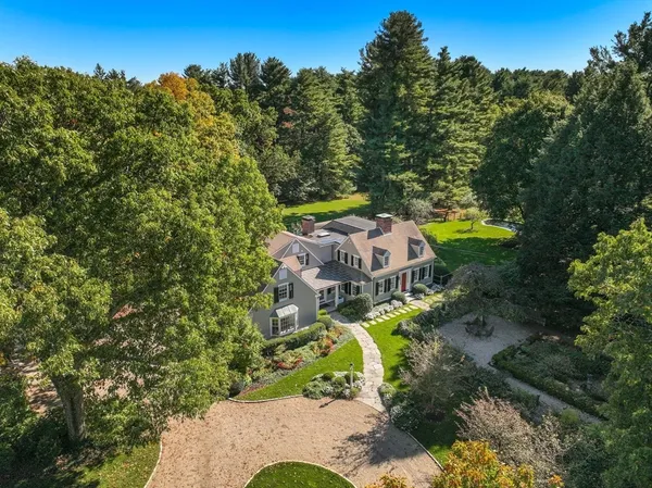 $3,995,000 | 55 Willow Street, Dover, MA 02030
