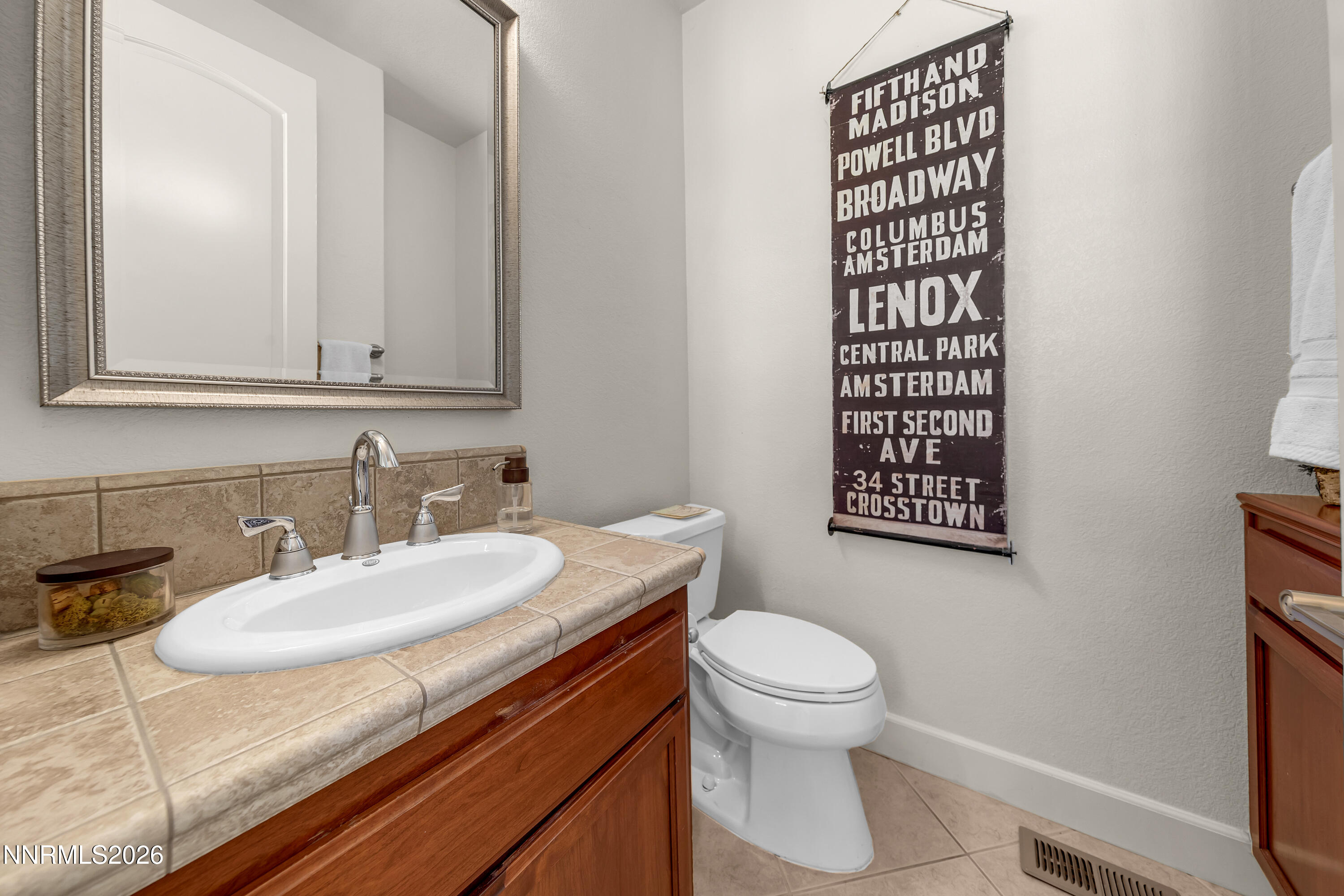 2390 Hickory Hill Way Reno, NV 89523 - Photo 37 of 50 46-046