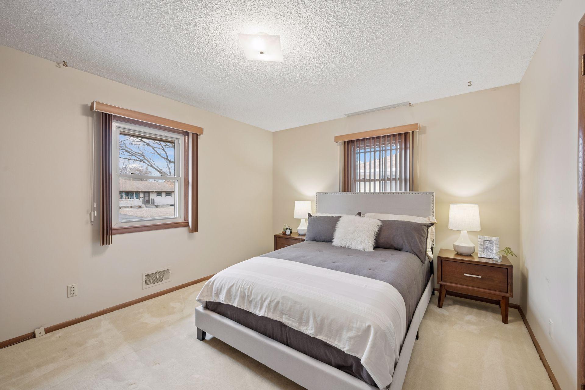 5526 Unity Avenue North Crystal, MN 55429 - Photo 12 of 27