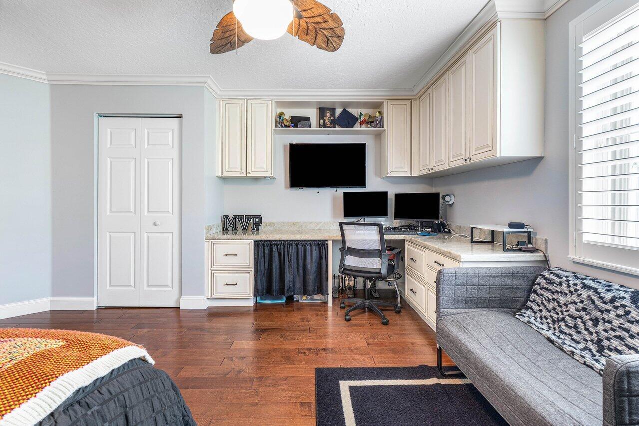 21281 Waycross Drive Boca Raton, FL 33428 - Photo 40 of 69 Bedroom