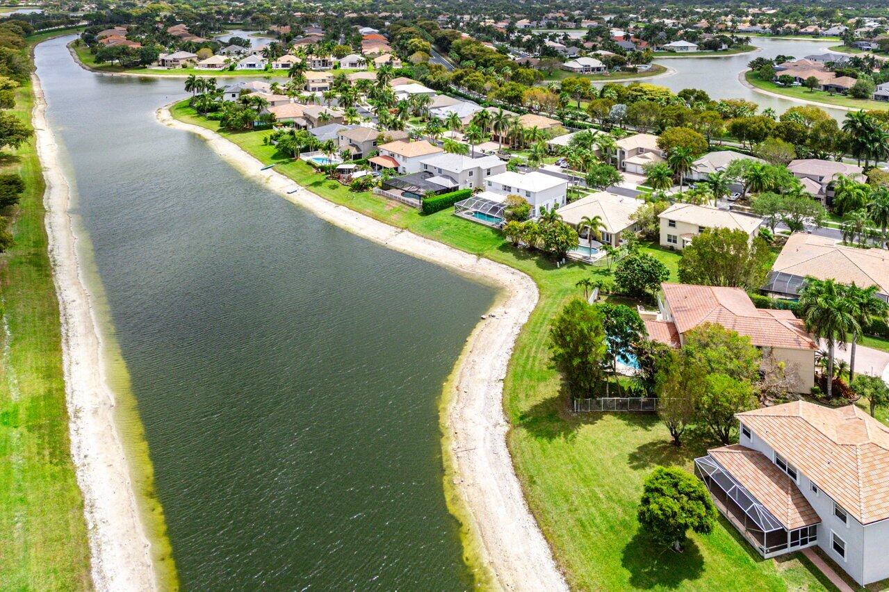 21281 Waycross Drive Boca Raton, FL 33428 - Photo 53 of 69 Long Lake View