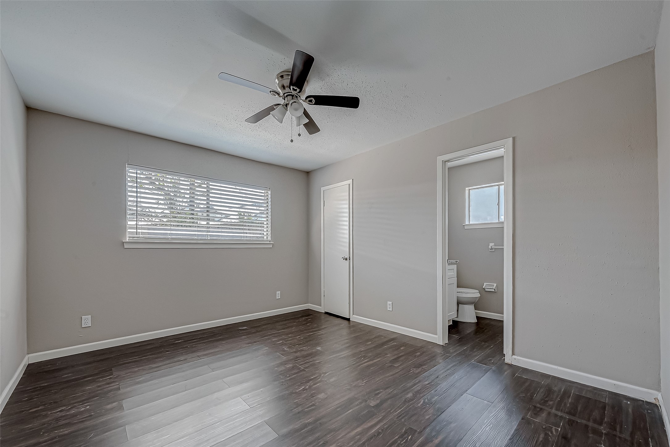 7315 Housman Houston, TX 77055 - Photo 27 of 49