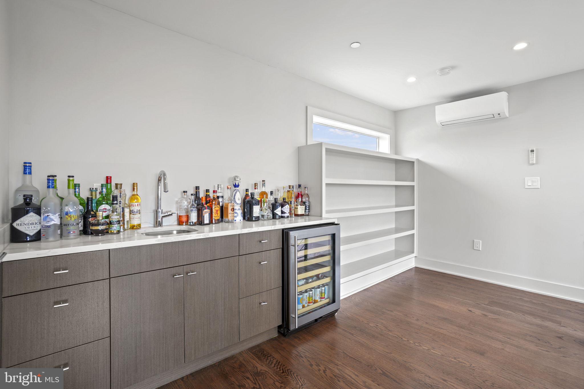 1201 Kenyon Street Northwest, Unit 5 Washington, DC 20010 - Photo 32 of 35