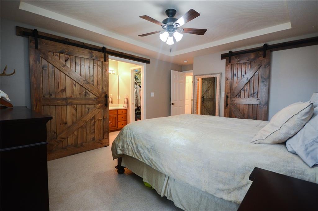 2950 Prairie Stream Way Columbus, IN 47203 - Photo 17 of 33 Gallery Image 17