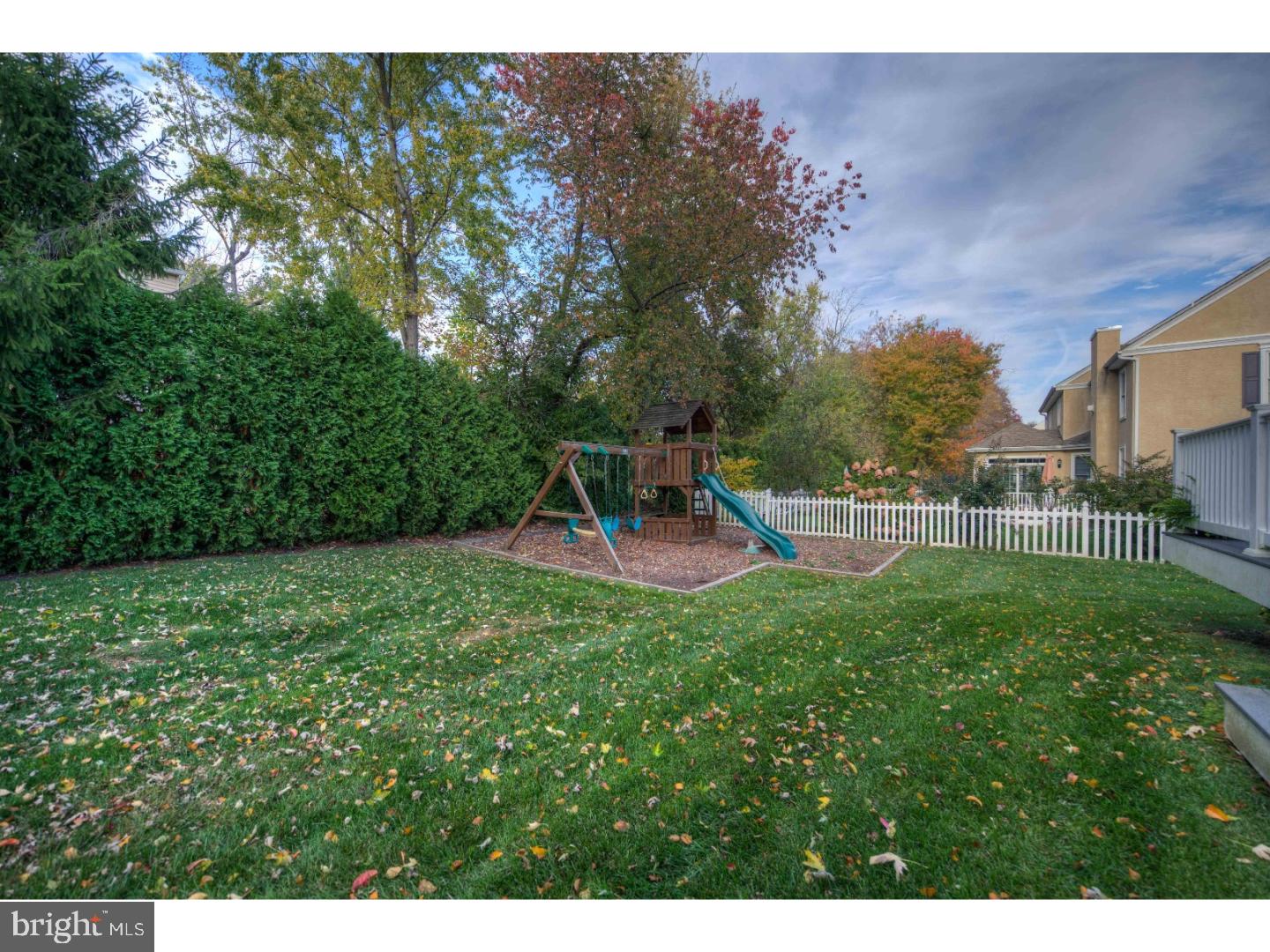 9 Strathmore Court Wallingford, PA 19086 - Photo 25 of 25 Back Yard
