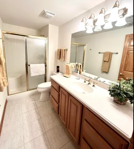 $1,200,000 | 29120 Ketterhagen Road, Burlington, WI 53105