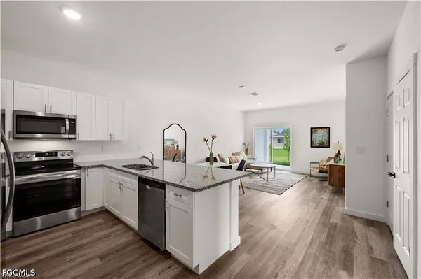 $1,795 | 716 Gordon Avenue South, Lehigh Acres, FL 33973